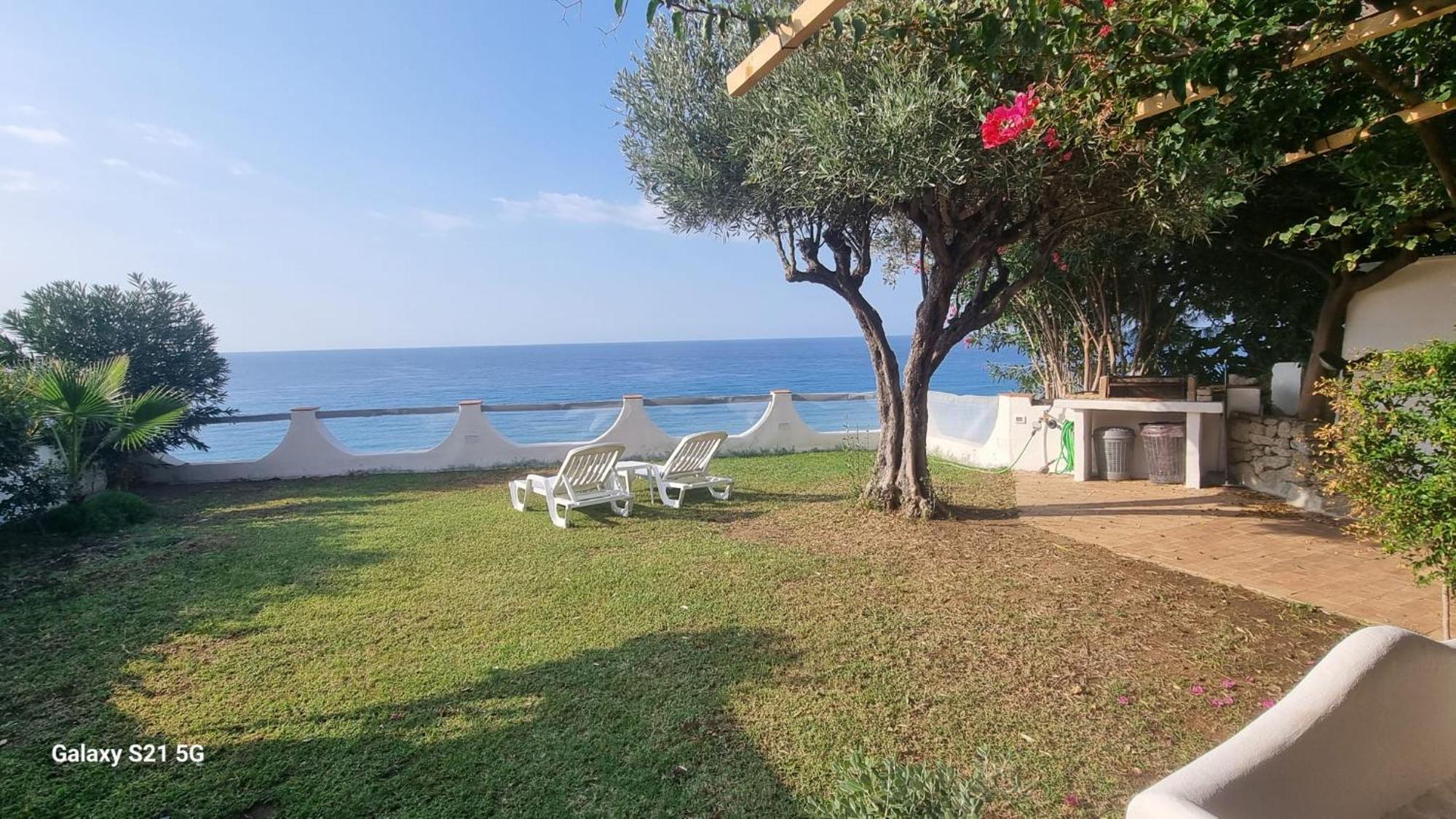 Costa Dei Monaci Villas - Tropea Parghelia Buitenkant foto